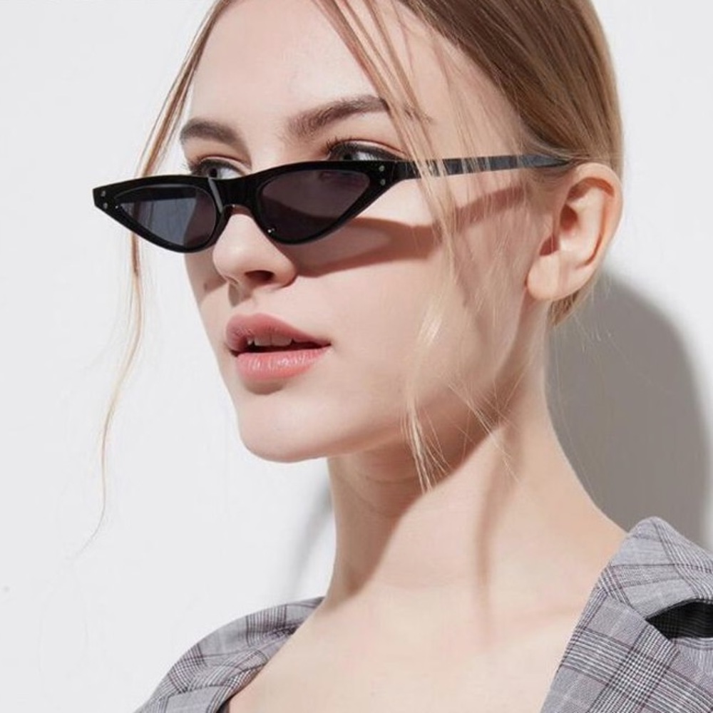 3 FOR $13 | NEW! Triangle Sunglasses Retro cat - Picture 4 of 7